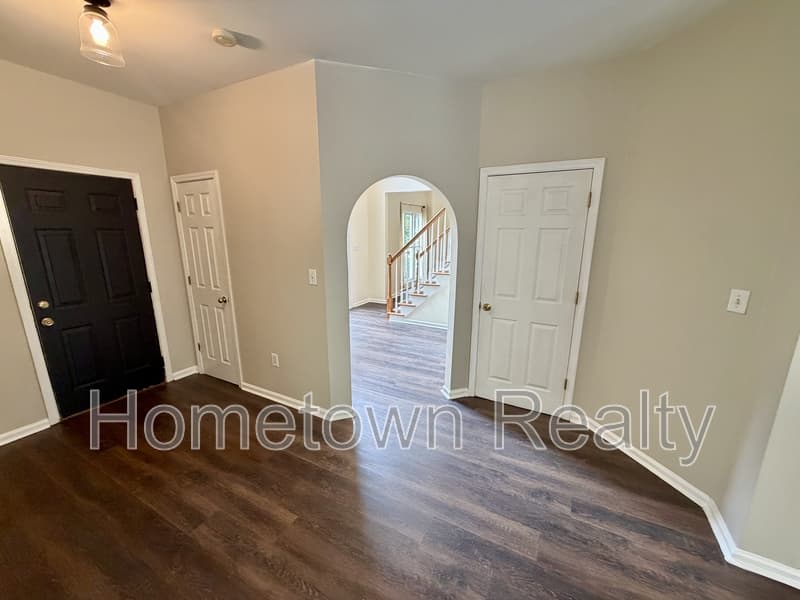 McDonough House: 175 Allie Drive