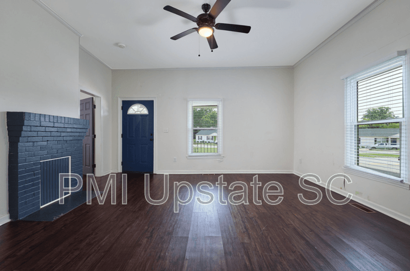 Greenville House: 79 Allen Street