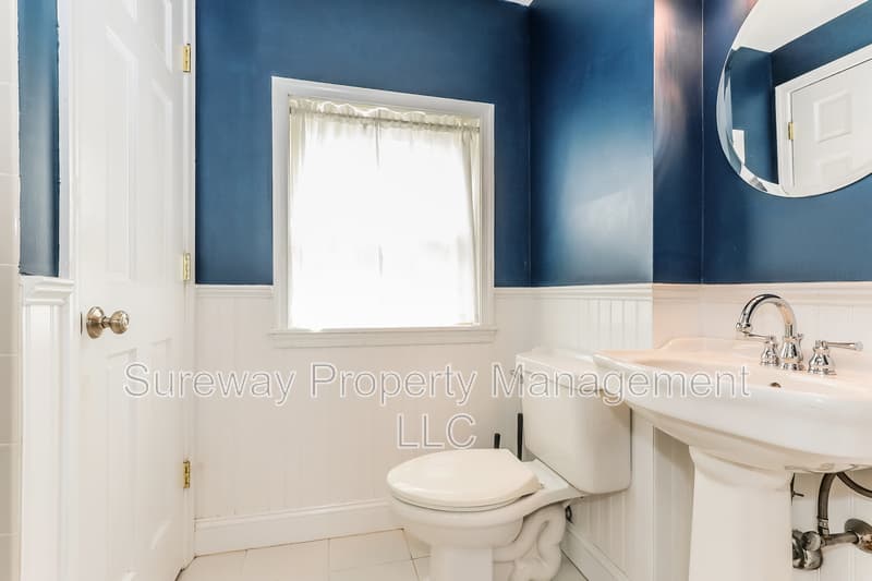 Haddon Township House: 404 Strawbridge Ave