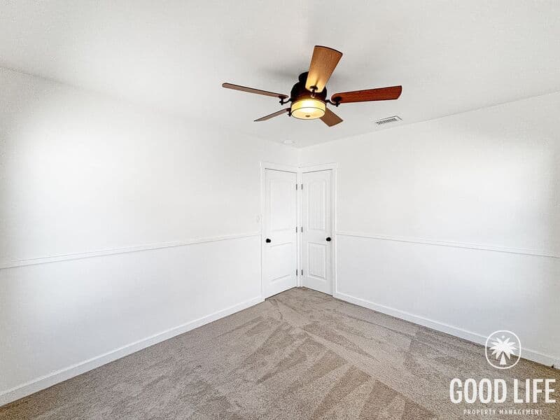San Diego House: 2235 Midvale Dr