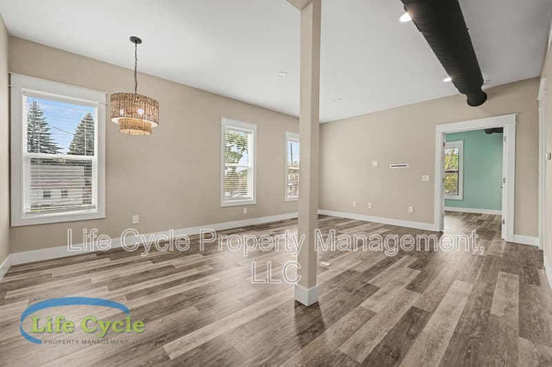 Grand Rapids Condo: 900 Michigan Street Northeast - 1