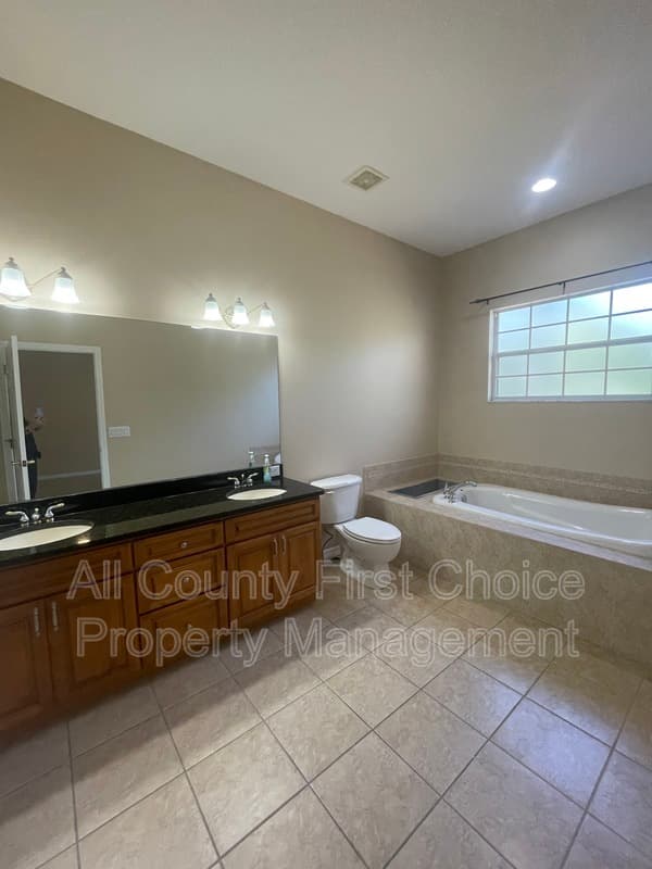 Seminole Townhome: 9718 Taylor Rose Lane