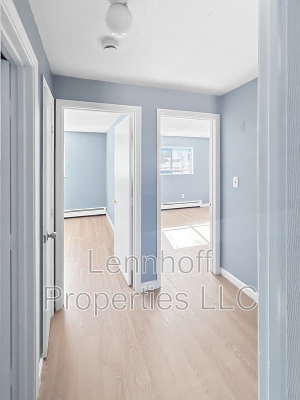 Lowell Condo: 861 - 871 Middlesex Street - 861-7