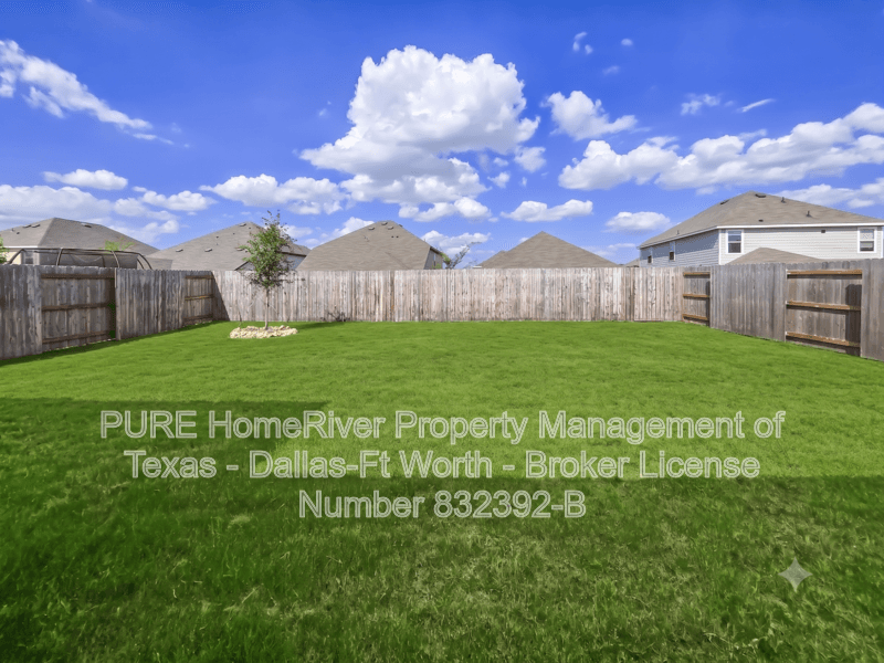 Fort Worth House: 9972 Fighting Falcon Way