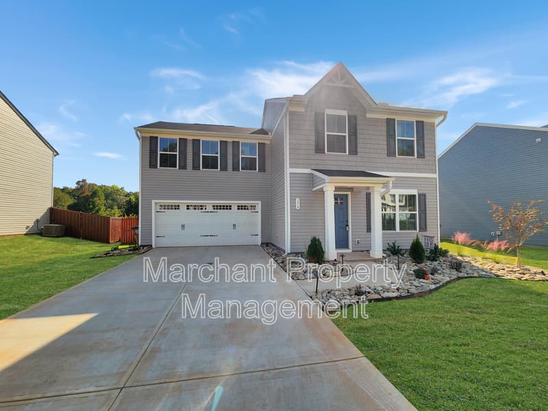 Piedmont House: 156 Barrington Creek Road