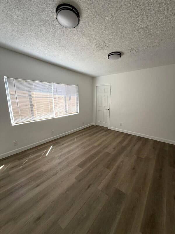 Anaheim Condo: 1812 W Sumac Lane