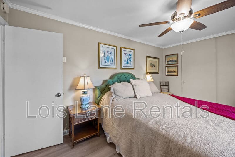 Charleston Condo: 874 Colony Drive, #B16