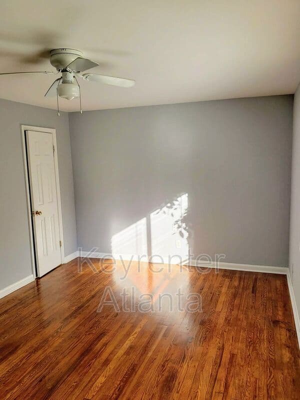 Decatur Condo: 1596 Line Circle