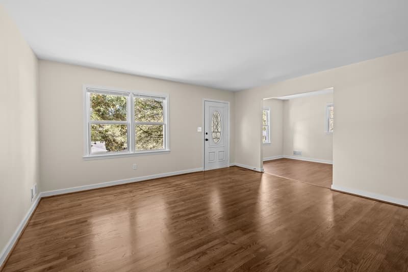 Birmingham House: 1153 Linwood Street