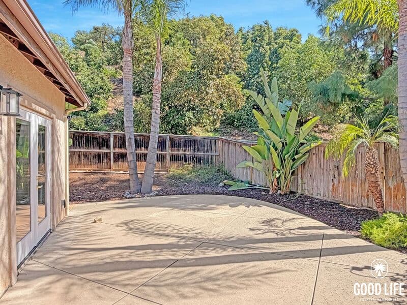 Escondido House: 3193 Willow Tree Ln
