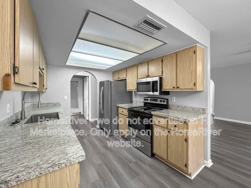 Cape Coral House: 3716 SW 6th Pl