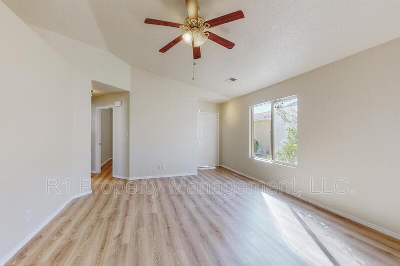 Rio Rancho House: 3473 Martin Meadows Drive Northeast