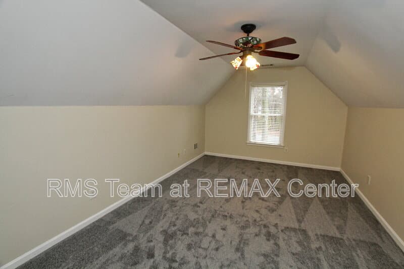 Atlanta House: 1360 Eastgate Ct SE