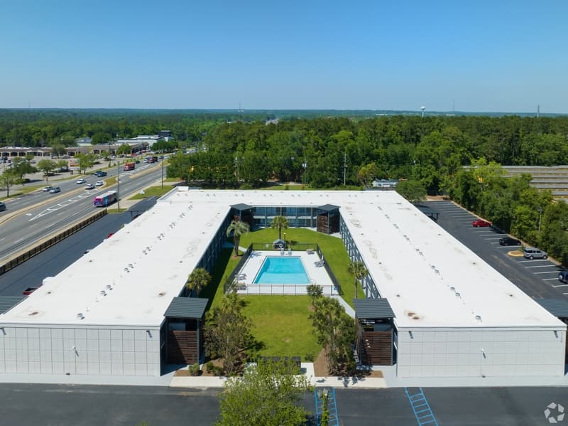 Tallahassee Condo: 3100 Apalachee Parkway - Unit 180