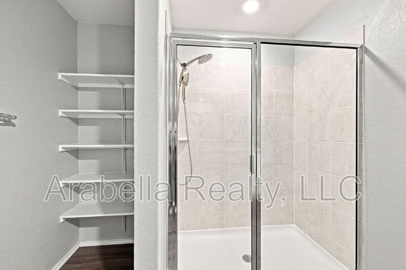 San Antonio House: 3430 Angus Creek