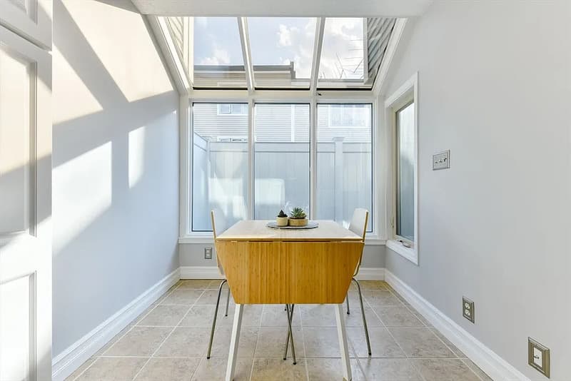 cambridge Condo: 676 Huron Ave