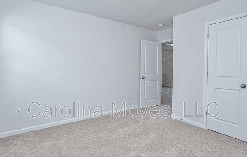 Boiling Springs House: 905 Bryden Lane