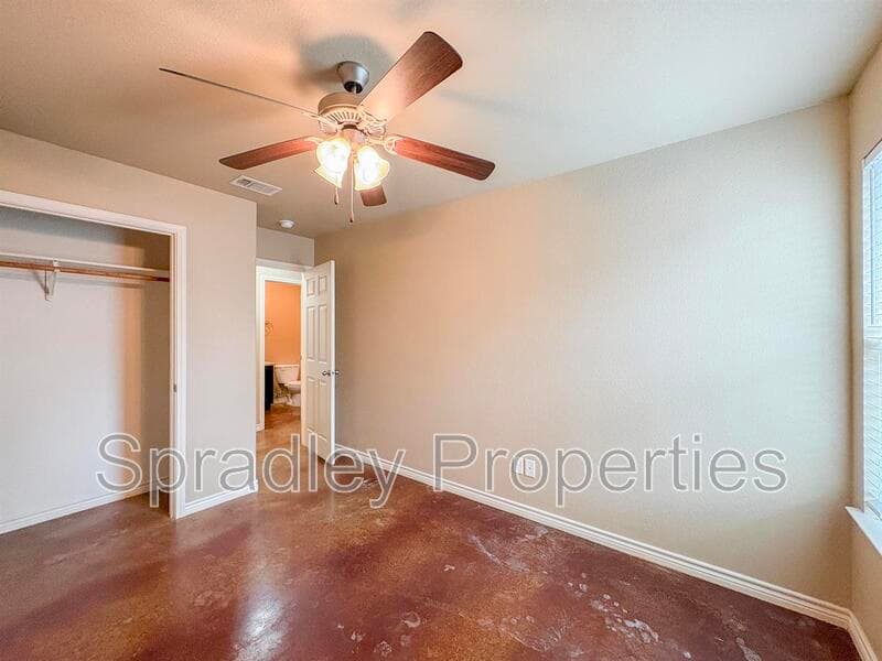 Belton Townhome: 1549 Brady Way