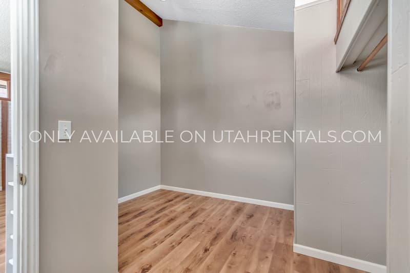 Salt Lake City Condo: 1073 E 200 S