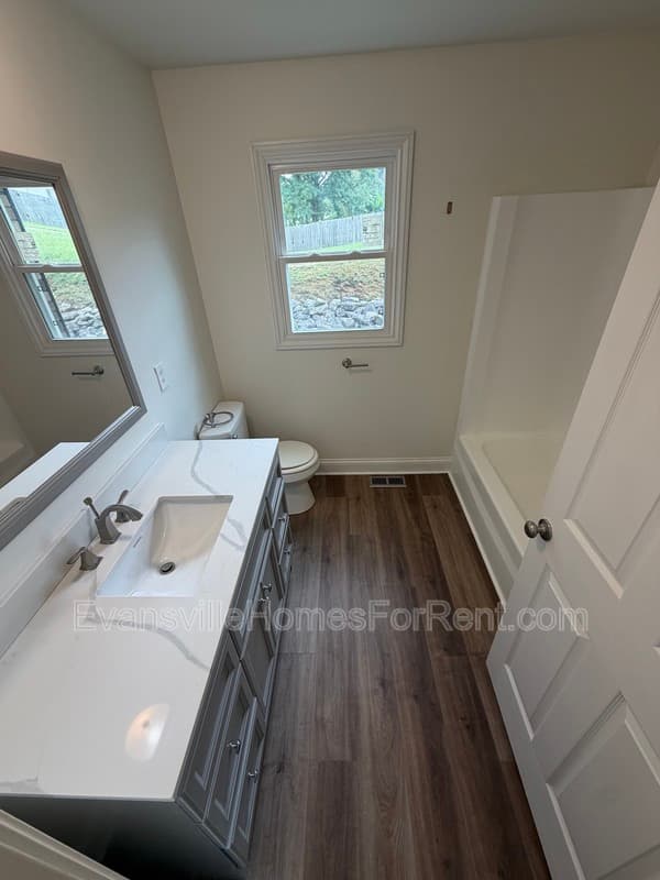 Evansville House: 9501 Darmstadt Road