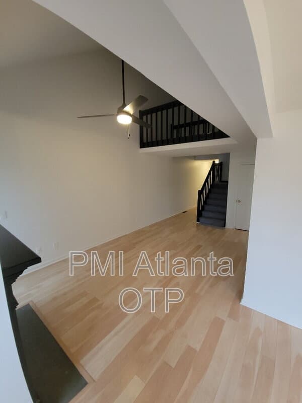 Marietta House: 1782 Millview Dr