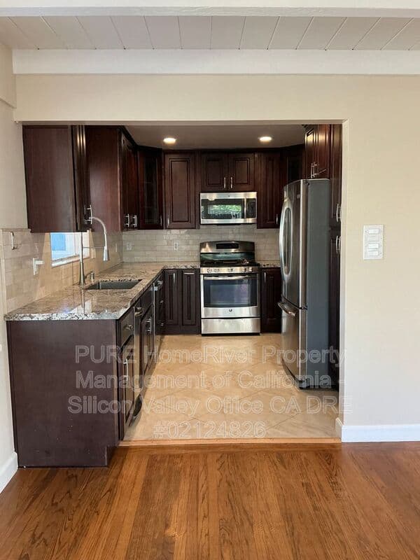 San Jose House: 3238 Hilary Dr
