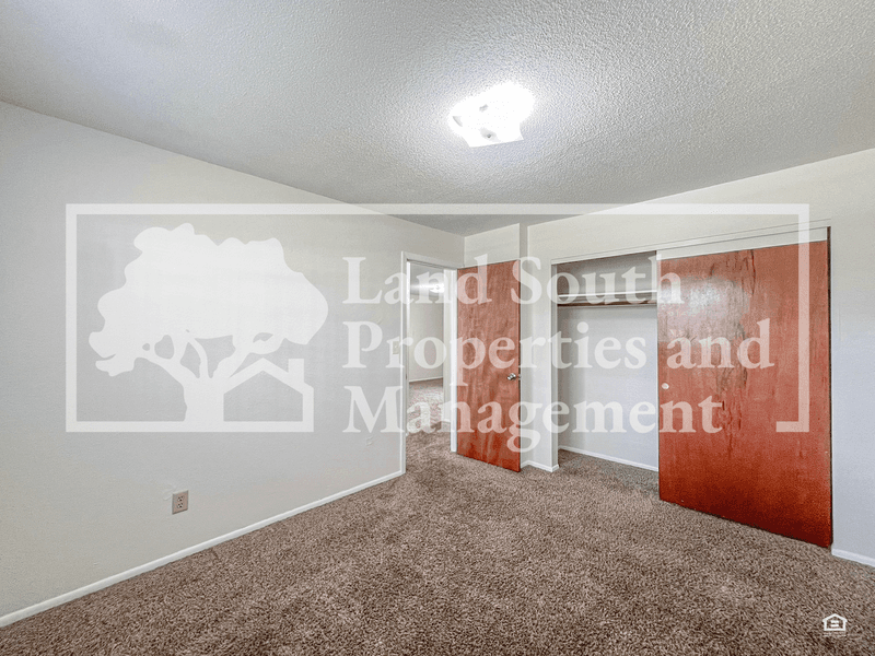 Lakeland House: 620 N. Lake Avenue