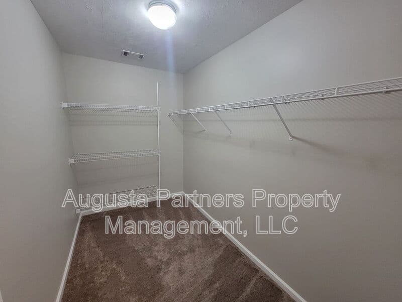Evans House: 117 Palmer Ct