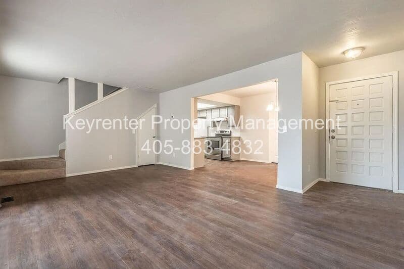 Oklahoma City Condo: 9016 - 9020 N Rockwell Dr