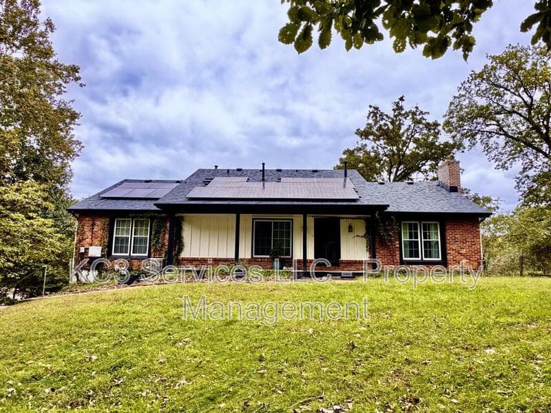 Kansas City House: 4311 NW 80th Terrace