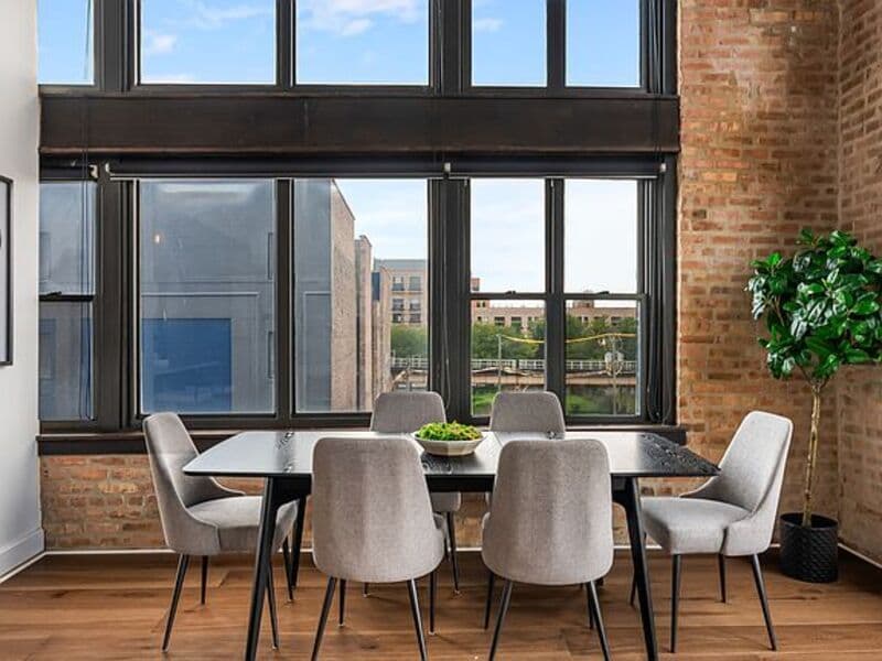 Chicago House: 50 E 26th St #8