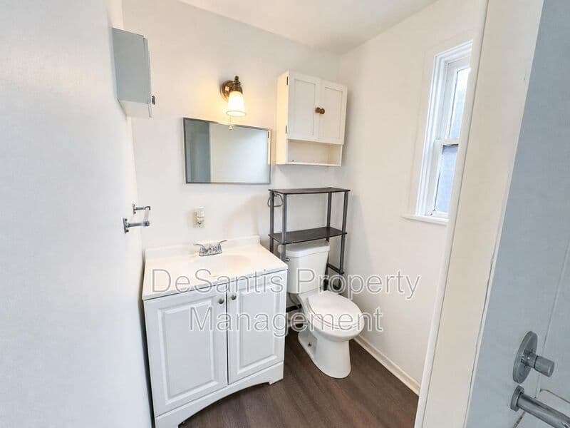 New Kensington House: 1613 Fourth Avenue