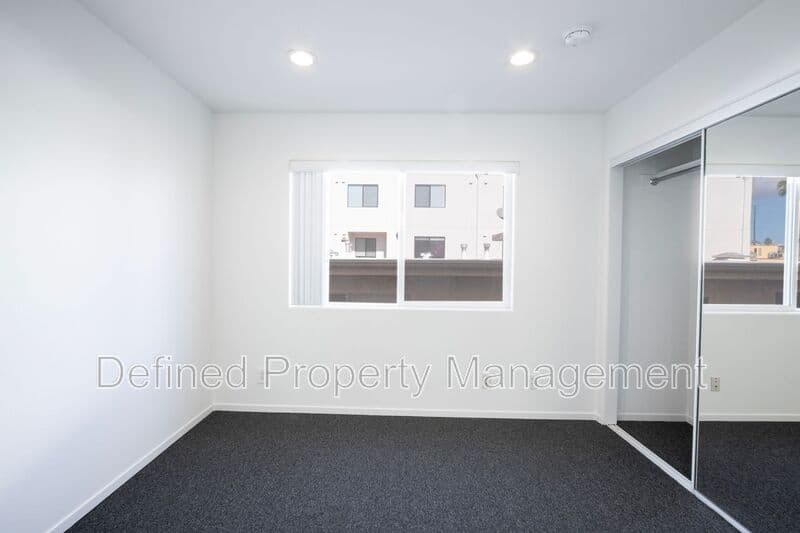 Los Angeles Condo: 3644 Keystone Ave