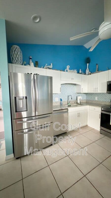 Bonita Springs House: 11652 PAWLEY AVE