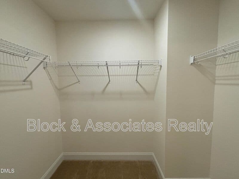 Raleigh House: 5128 Ranger Grove Way