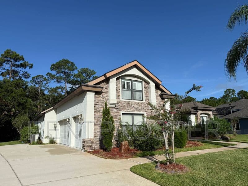 Ormond Beach House: 971 Stone Lake Drive