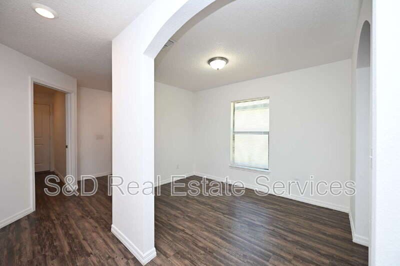 Lakeland House: 2238 Caspian Dr