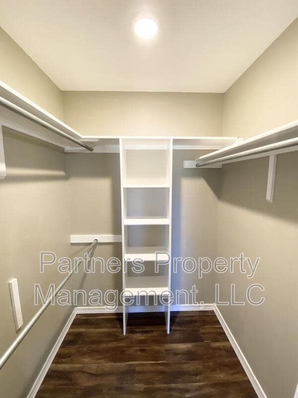 Fayetteville Condo: 835 North 54th Avenue