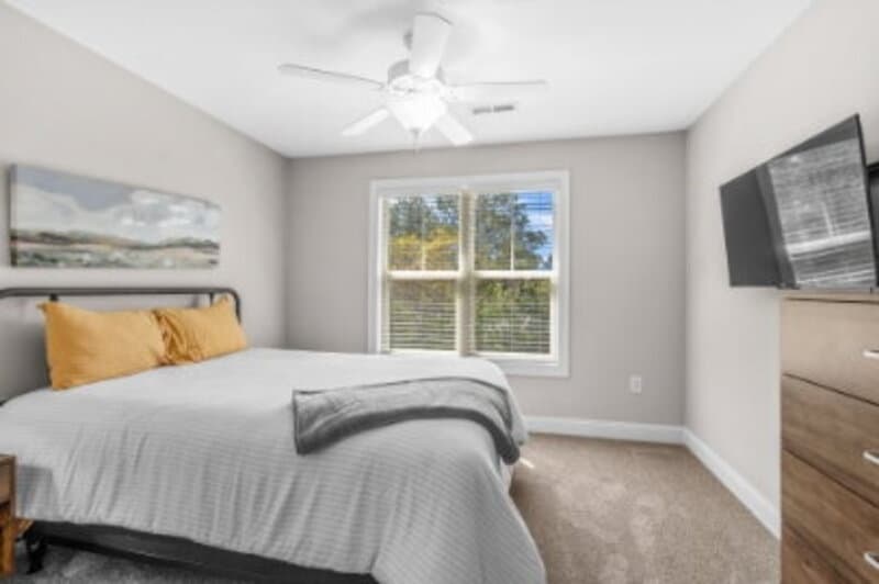Southern Pines Townhome: 116 Cypress Circle