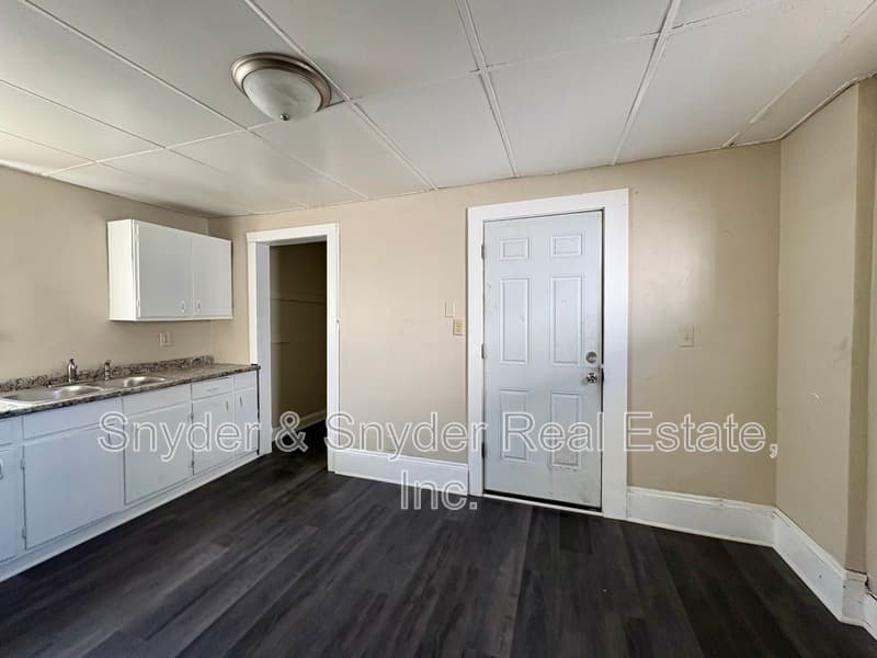 Akron House: 141 Fulton Street