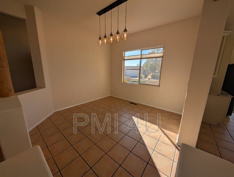 Albuquerque House: 12612 Carmel Ct NE