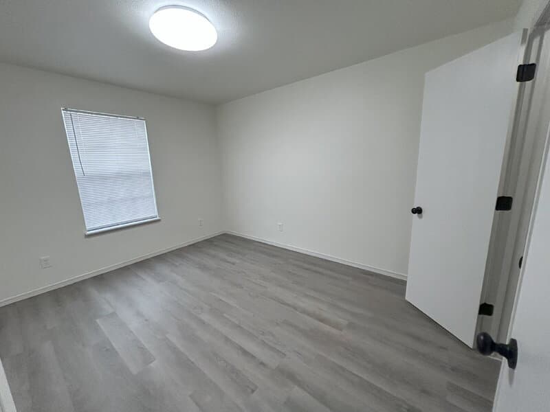 Springdale Condo: 329 Berry Street