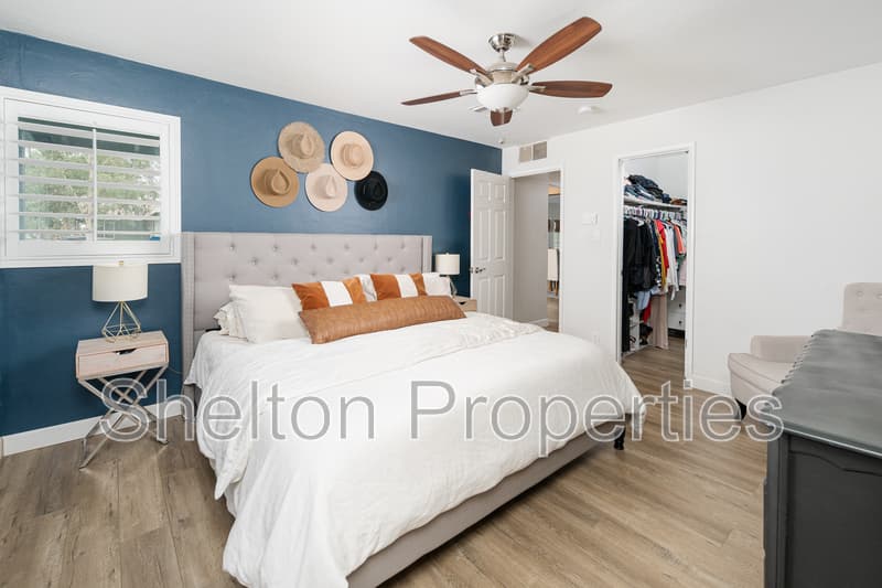 Phoenix House: 1731 W Highland Ave