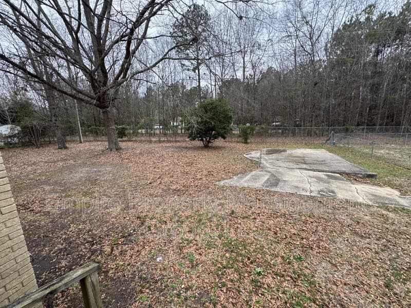 Lugoff House: 103 Yorkshire Drive