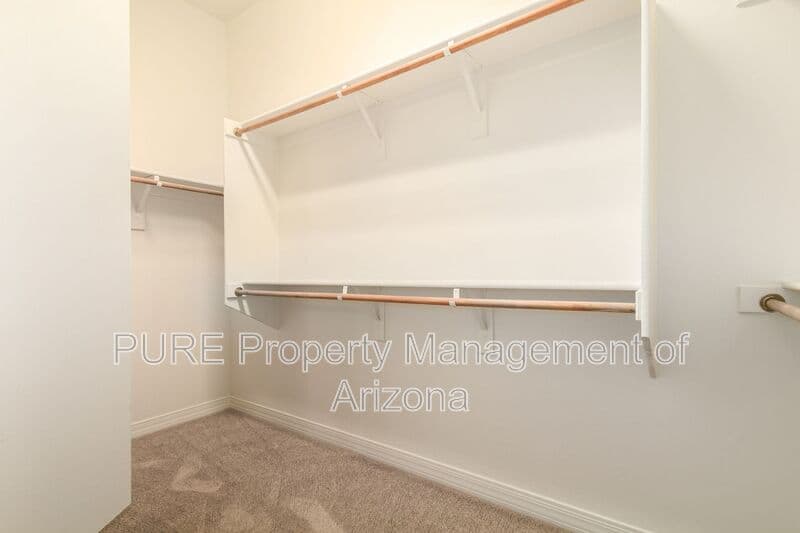Scottsdale House: 12445 E Becker Ln