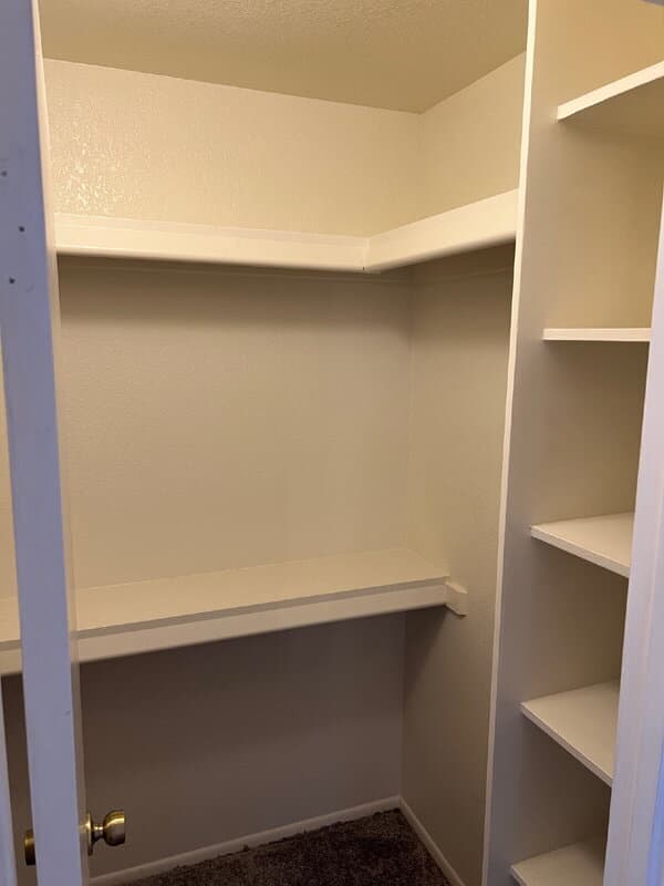 Chandler Townhome: 25 N Cottonwood St