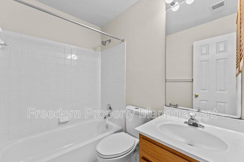 Manassas Townhome: 8644 Sanderling Dr