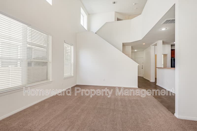 Aubrey House: 10256 Franklin Drive