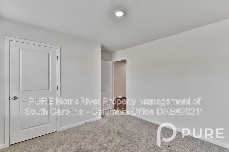 Lugoff House: 173 Rippling Way