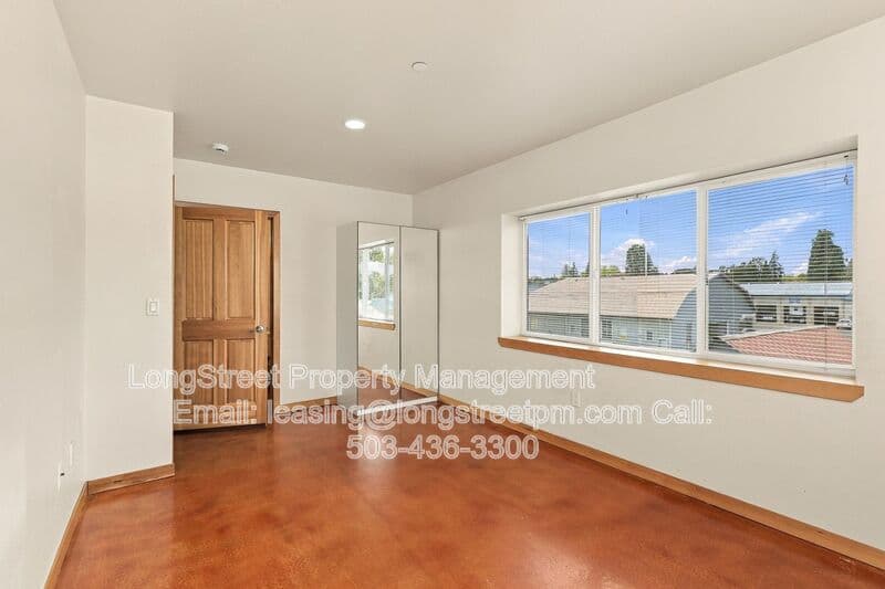 Corvallis Townhome: 132 SW Avery Ave